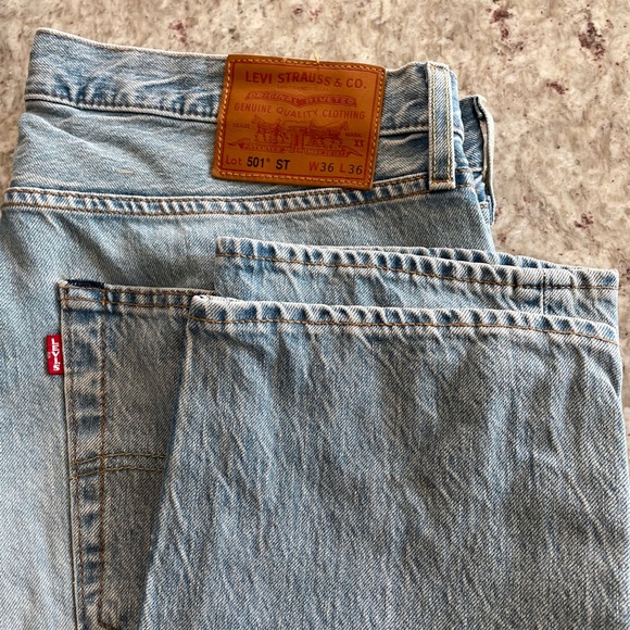 Levi's Other - Men’s Levi’s 501 ST jeans 36x36